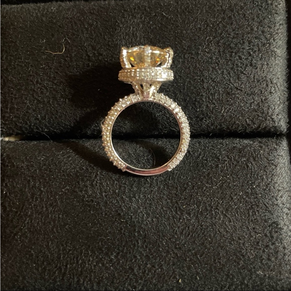 Oh My Gorgeous 6.34 CT Certified Round Brilliant Cut Moissanite Diamond Ring - Picture 3 of 11